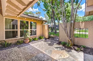 13307 Barryknoll Ln, Houston, TX 77079 - Photo 5