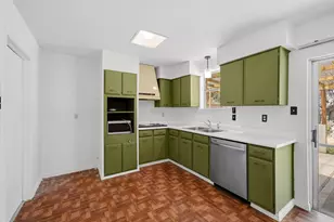 10910 Corona Ln, Houston, TX 77072 - Photo 21