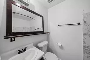 10910 Corona Ln, Houston, TX 77072 - Photo 13