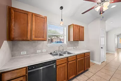 4138 Knollwick Court, Houston, TX 77053 - Photo 13