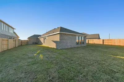 1525 Apache Heights Drive, Dayton, TX 77535 - Photo 7