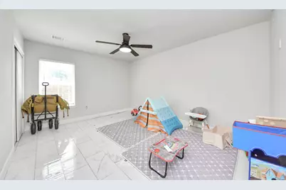 9106 Rockmore Drive, Houston, TX 77064 - Photo 19