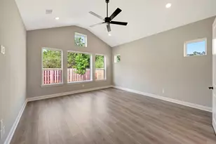 1760 Howler Wy, Houston, TX 77316 - Photo 25