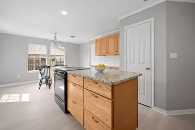 23243 Laura Lane, New Caney, TX 77357 - Photo 15