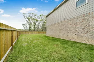 25418 Glacier Lake Dr, Cleveland, TX 77328 - Photo 35