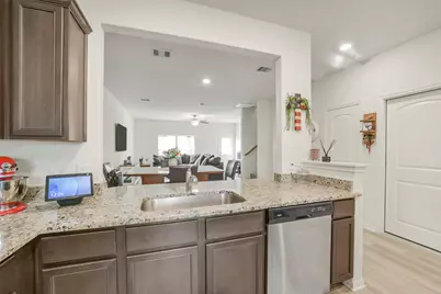 25418 Glacier Lake Drive, Cleveland, TX 77328 - Photo 11