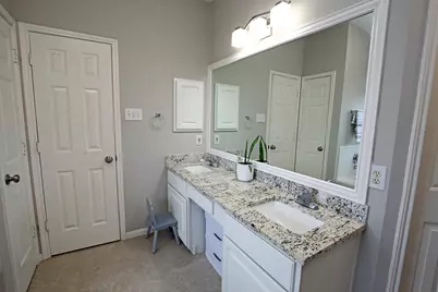 907 Riverside Drive, Alvin, TX 77511 - Photo 17