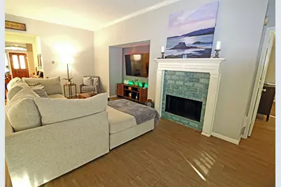 907 Riverside Drive, Alvin, TX 77511 - Photo 11