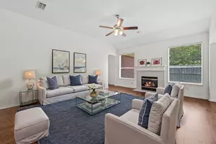 1914 Eastwood Lake Ct, Kingwood, TX 77339 - Photo 9