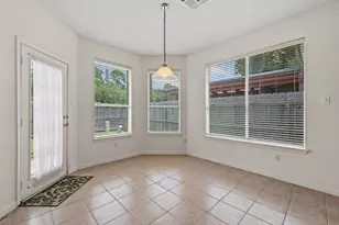 1914 Eastwood Lake Ct, Kingwood, TX 77339 - Photo 15