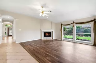 2311 Fairway Pointe Dr, League City, TX 77573 - Photo 9