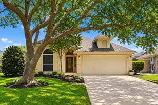 2311 Fairway Pointe Dr, League City, TX 77573 - Photo 1