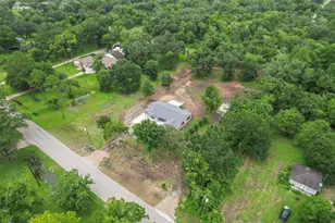 18079 County Rd 463, Brazoria, TX 77422 - Photo 29