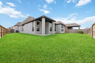 7315 Camden Crestwood Way, Katy, TX 77493 - Photo 33