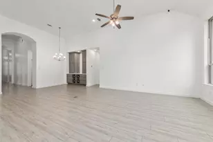 7315 Camden Crestwood Way, Katy, TX 77493 - Photo 9