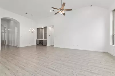 7315 Camden Crestwood Way, Katy, TX 77493 - Photo 9