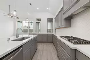 7315 Camden Crestwood Way, Katy, TX 77493 - Photo 15
