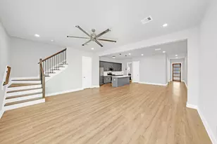 4614 Redbud St, Houston, TX 77051 - Photo 11