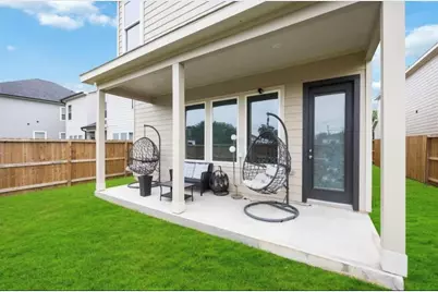 4614 Redbud Street, Houston, TX 77051 - Photo 23