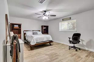 312 County Rd 201, Angleton, TX 77515 - Photo 15