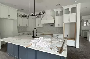 2 Deer Ridge Estates Blvd, Houston, TX 77339 - Photo 3