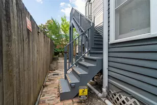 606 W Drew St, Houston, TX 77006 - Photo 3