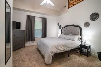 606 W Drew Street #B, Houston, TX 77006 - Photo 11