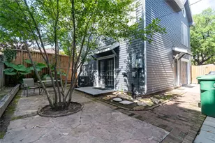 606 W Drew St, Houston, TX 77006 - Photo 17