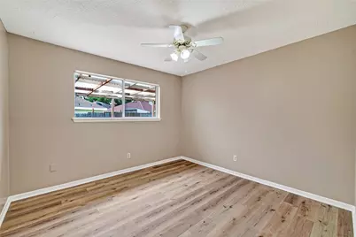 13847 Cherry Hollow Lane, Houston, TX 77082 - Photo 25