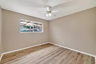13847 Cherry Hollow Ln, Houston, TX 77082 - Photo 25