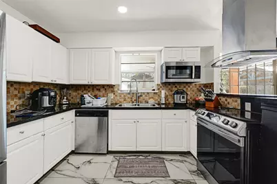 1111 Belaya Lane, Houston, TX 77090 - Photo 13