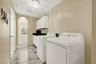 1111 Belaya Ln, Houston, TX 77090 - Photo 15