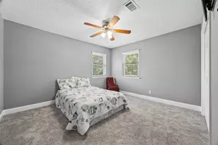 3702 Millbridge Dr, Houston, TX 77059 - Photo 23