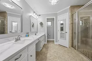 3702 Millbridge Dr, Houston, TX 77059 - Photo 15