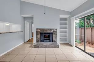 6701 Sands Point Dr, Houston, TX 77074 - Photo 7