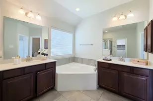 8206 Oxbow Manor Ln, Cypress, TX 77433 - Photo 25