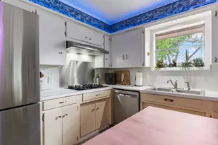 208 Lindsey Ave, Bay City, TX 77414 - Photo 11