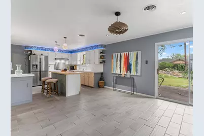 208 Lindsey Avenue, Bay City, TX 77414 - Photo 13