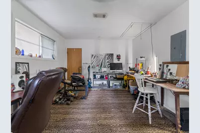 208 Lindsey Avenue, Bay City, TX 77414 - Photo 17