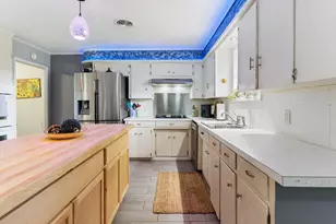 208 Lindsey Ave, Bay City, TX 77414 - Photo 7