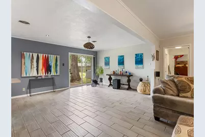 208 Lindsey Avenue, Bay City, TX 77414 - Photo 15