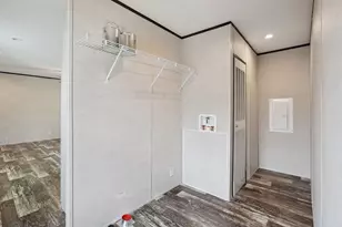 1004 Mustang Crossing Dr, Waller, TX 77484 - Photo 7