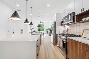 3415 & 3417 Stonewall St, Houston, TX 77020 - Photo 13