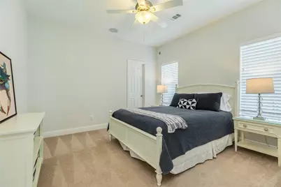 9680 Airways Lane, Galveston, TX 77554 - Photo 37