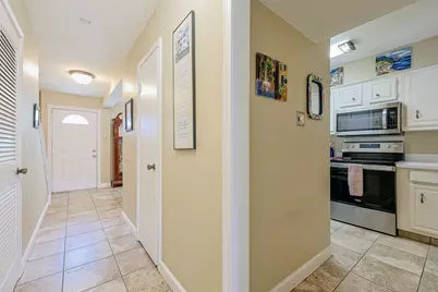 11515 Burdine Street #505, Houston, TX 77035 - Photo 7