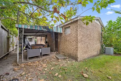 3924 Majestic Street, Houston, TX 77026 - Photo 15