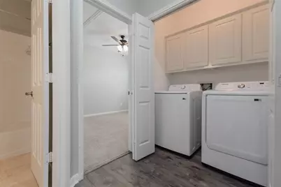 12819 Kingsbridge Lane, Houston, TX 77077 - Photo 29