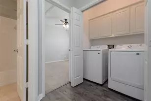 12819 Kingsbridge Ln, Houston, TX 77077 - Photo 29