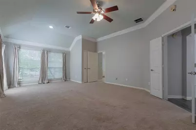 12819 Kingsbridge Lane, Houston, TX 77077 - Photo 33