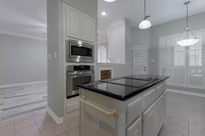 12819 Kingsbridge Lane, Houston, TX 77077 - Photo 25